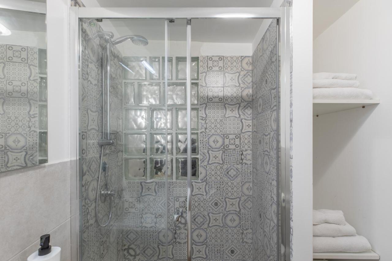 Comfy Studio X2 - Trastevere District! Rome Exterior photo